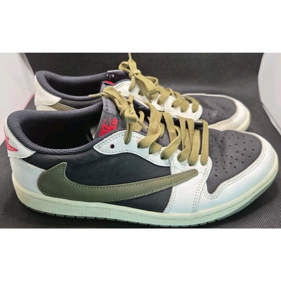 Nike Air Jordan 1 Retro Low OG SP Travis Scott Olive Size 10 Womens DZ4137-106 - Picture 1 of 15